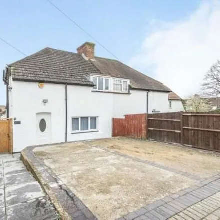 Rent this 3 bed duplex on Hill Rise in Darenth, DA2 7HY