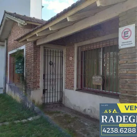 Buy this 2 bed house on Avenida Juan Domingo Perón in Partido de San Vicente, 1864 Alejandro Korn