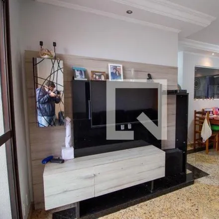 Rent this 3 bed apartment on Condomínio Cores da Barra in Rua Cônego Vicente Miguel Marino 275, Campos Elísios