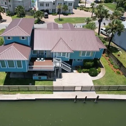 Buy this 5 bed house on 13 Sandpiper Lane in Rockport, TX 78382