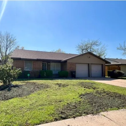 Rent this 3 bed house on 2781 Eastridge Drive in Mesquite, TX 75150