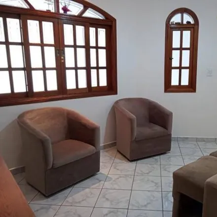 Buy this 2 bed house on Rua Francisco Falcato Junior in Bairro São Luís, Itu - SP