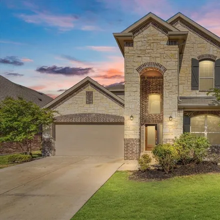 Buy this 5 bed house on 2100 Woodlawn Road in McKinney, TX 75071