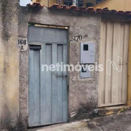 Rent this 2 bed house on Rua Maria Antonieta Ferreira in Independência, Belo Horizonte - MG