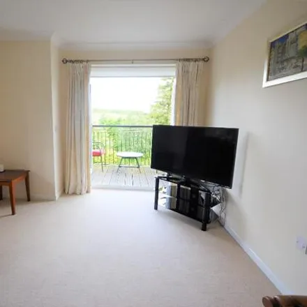 Image 5 - Foxglove Road, Newton Mearns, G77 6FL, United Kingdom - Apartment for rent