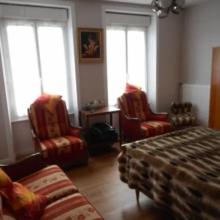 Rent this 4 bed apartment on 4 Rue du 6 Juin in 14110 Condé-en-Normandie, France