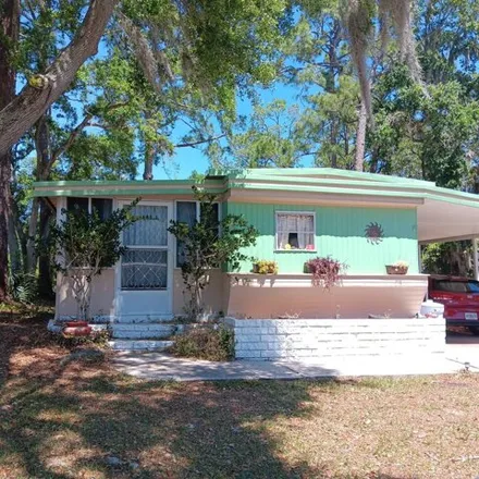 Buy this studio apartment on 13 Pathway Court in Daytona Beach, FL 32119