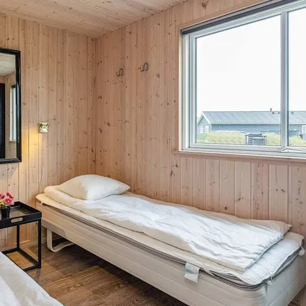 Rent this 7 bed house on Ålbæk in Stationsvej, 9982 Ålbæk
