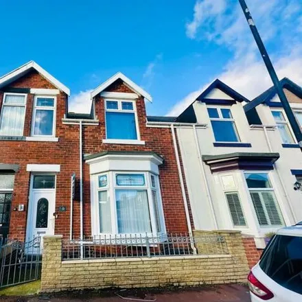 Buy this 3 bed townhouse on ROKER BATHS ROAD-E/B in Roker Baths Road, Sunderland