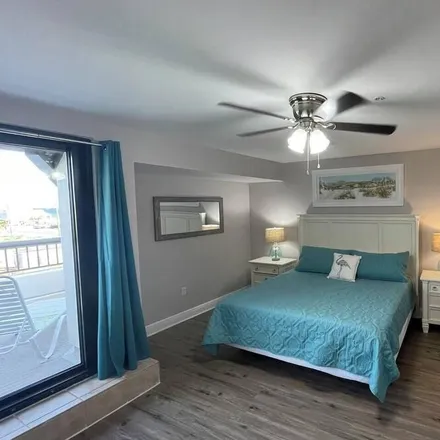 Rent this 4 bed condo on Mexico Beach in FL, 32410