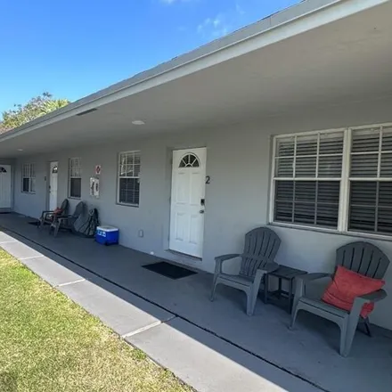Image 3 - 1705 Northeast 15th Avenue, Fort Lauderdale, FL 33305, USA - House for sale