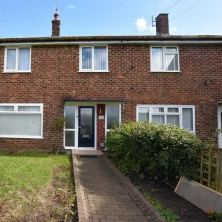 Buy this 3 bed townhouse on MOSSLANDS DRIVE/WALLACRE ROAD in Mosslands Drive, Wallasey