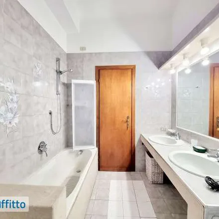 Image 8 - Via Comelico, 20135 Milan MI, Italy - Apartment for rent