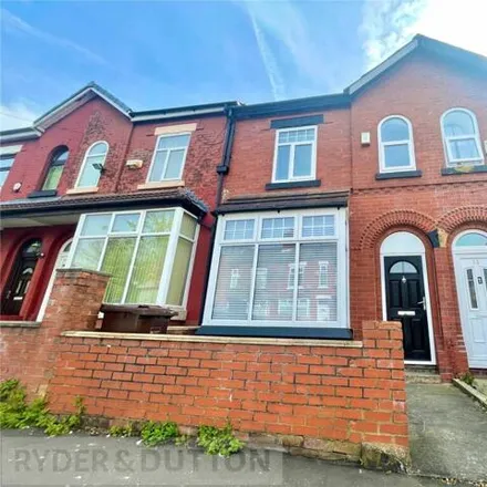 Rent this 3 bed townhouse on Carnaby Street in Manchester, M9 4FL