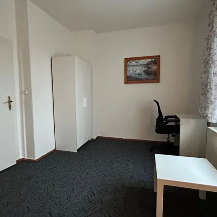 Rent this 4 bed apartment on Fichtestraße 6 in 16356 Ahrensfelde, Germany