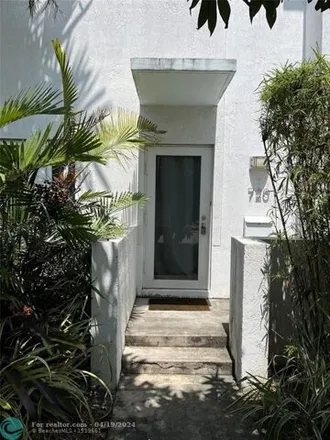 Rent this 2 bed townhouse on Quantum at Flagler in Northeast 5th Avenue, Fort Lauderdale