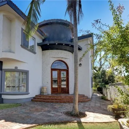 Image 3 - 4555 North Country Club Lane, Long Beach, CA 90807, USA - House for sale