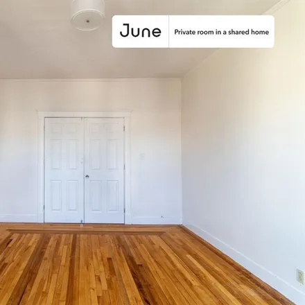 Rent this 1 bed room on 59 in 61 Willowwood Street, Boston