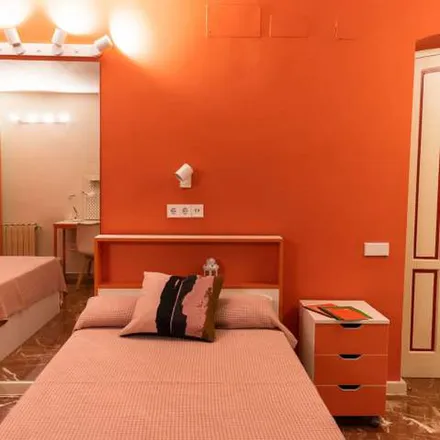 Image 5 - Duquesa Bed & Breakfast, Calle Duquesa, 10, 18001 Granada, Spain - Apartment for rent