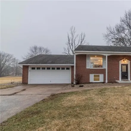 Buy this 4 bed house on 55 Boxwood Ct in Edwardsville, Illinois