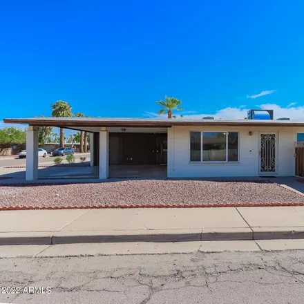 Buy this 3 bed townhouse on 512 West Malibu Drive in Tempe, AZ 85282