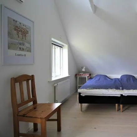Rent this 2 bed house on 266 32 Ängelholms kommun