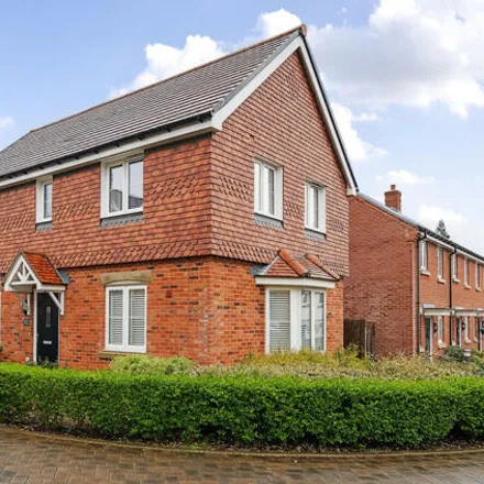 Buy this 3 bed house on Goswell Square in Holybourne, GU34 2FZ