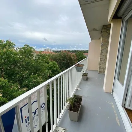 Image 6 - 14 Rue Carnot, 26500 Bourg-lès-Valence, France - Apartment for rent
