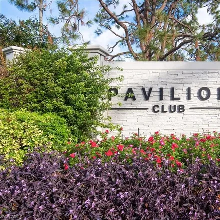 Buy this 3 bed condo on Gulf Pavilion Drive in Collier County, FL 34108