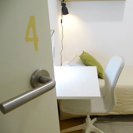 Rent this 4 bed room on Carrer de Sant Eusebi in 25, 08006 Barcelona
