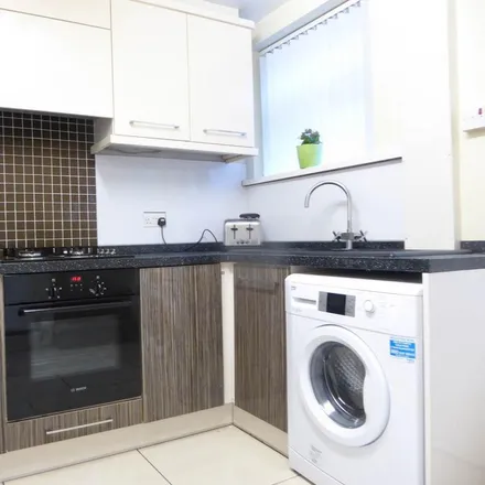 Rent this 2 bed house on Manor Rise in Huddersfield, HD4 6NR