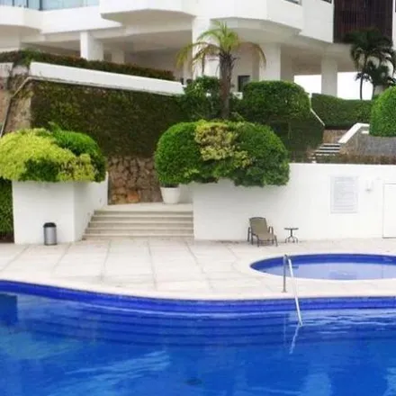 Buy this 3 bed apartment on Calle las Playas in Ciudad Renacimiento, 39300 Acapulco