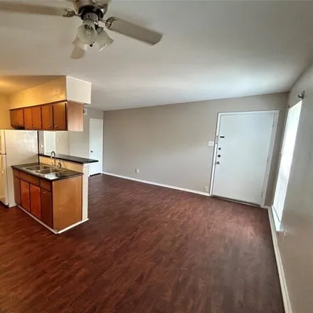 Image 2 - 1424 Hawthorne Street, Houston, TX 77006, USA - Apartment for rent