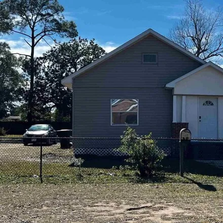 Buy this 3 bed house on 676 North S Street in Pensacola, FL 32505