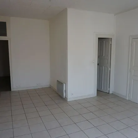 Rent this 2 bed apartment on 6 Place de l'Église in 71160 Digoin, France