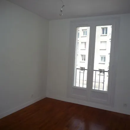 Rent this 4 bed apartment on 7 Rue Marcel Sembat in 29200 Brest, France