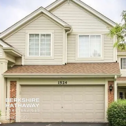 Rent this 3 bed house on 976 Thornhill Lane in Capri Village, Palatine