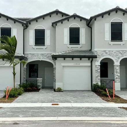 Rent this 3 bed townhouse on 28605 Southwest 142nd Court in Homestead, FL 33033