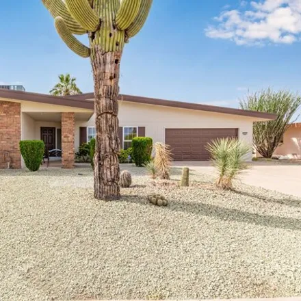 Buy this 3 bed house on 10825 West Lola Drive in Sun City, AZ 85373