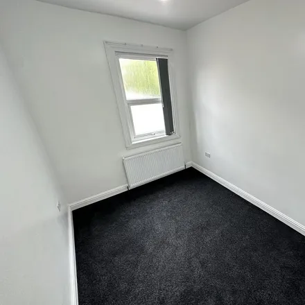 Image 6 - 20 Hannah Street, Manchester, M12 5SN, United Kingdom - Townhouse for rent