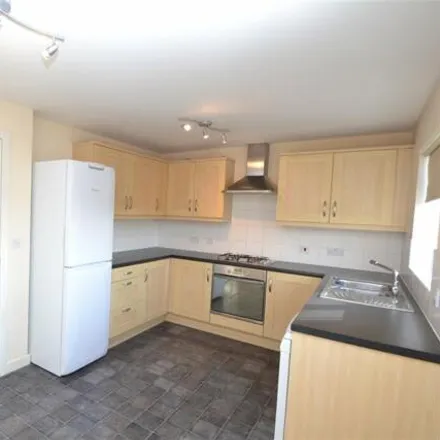 Image 7 - Bunting Road, Corby, NN18 8RR, United Kingdom - Townhouse for rent
