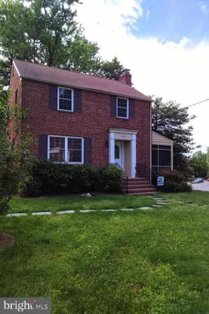 Rent this 3 bed house on 970 North Potomac Street in Madison Manor, Arlington