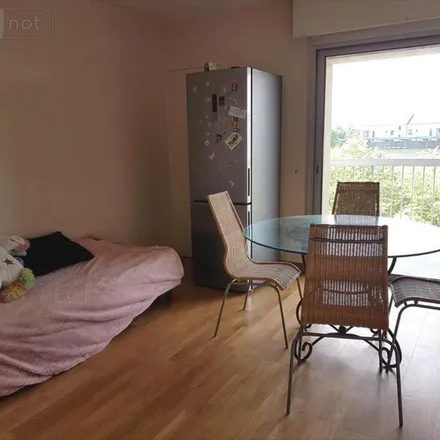 Rent this 2 bed apartment on 1 Boulevard Saint-Martin in 35500 Vitré, France