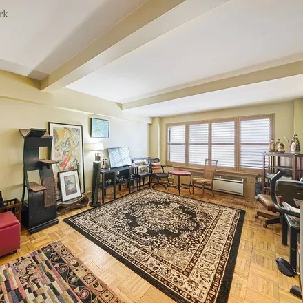 Image 3 - Rockefeller Apartments, 17 West 54th Street, New York, NY 10019, USA - Condo for sale