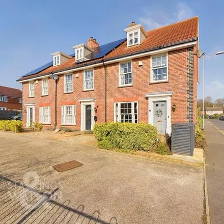 Image 1 - 62 Lord Nelson Drive, Costessey, NR5 0UE, United Kingdom - Townhouse for sale