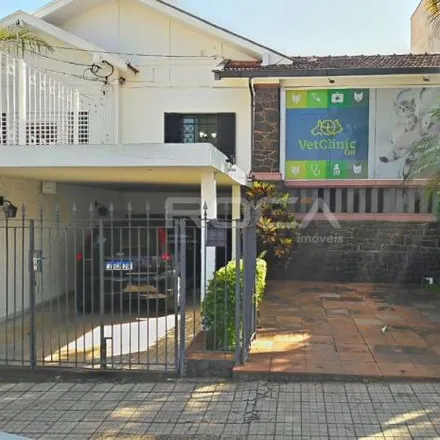 Buy this 3 bed house on Praça Antônio Prado in Núcleo Residencial Sílvio Vilari, Região Geográfica Intermediária de Araraquara - SP