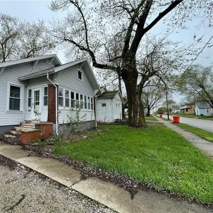 Buy this 2 bed house on 1372 Madison Avenue in Charleston, IL 61920