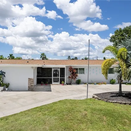 Buy this 4 bed house on 1461 Venetian Court in Cape Coral, FL 33904