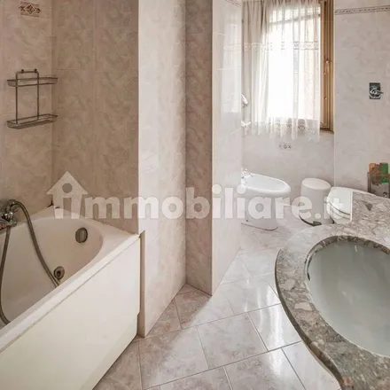 Image 7 - Via Domenico Rossetti, 31438 Triest Trieste, Italy - Apartment for rent