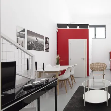 Rent this studio apartment on Calle de Gómez de Avellaneda in 43, 28017 Madrid